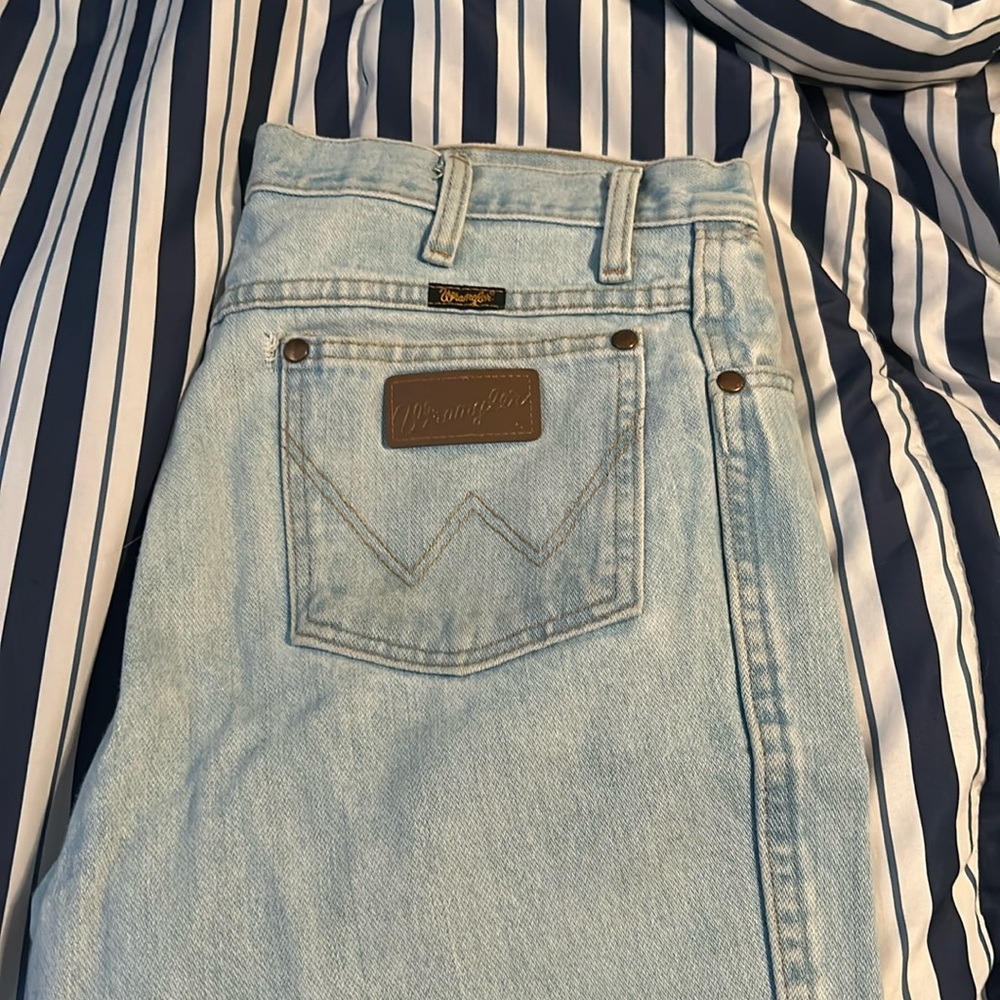 Wrangler slim 32x32 cowboy cut jeans